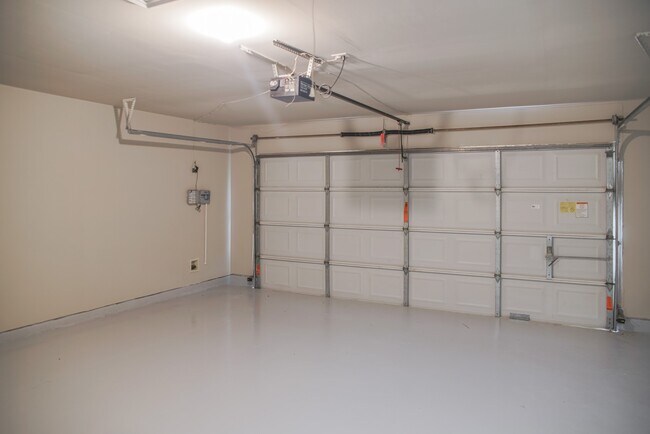 Building Photo - 91 N Willow Point Cir