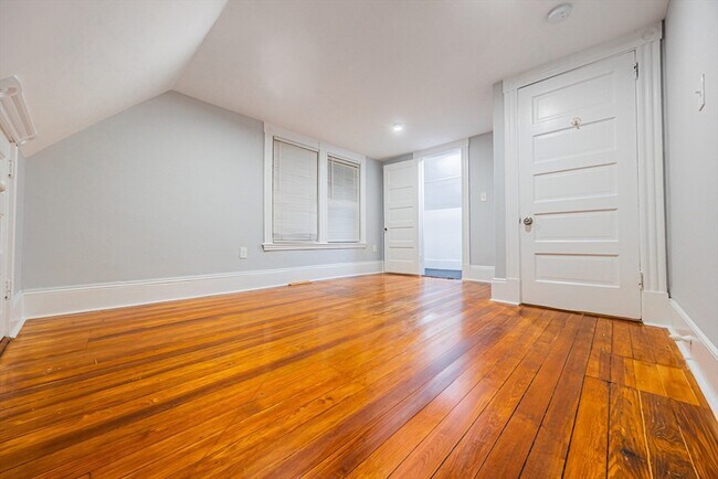 Building Photo - 49 Essex St