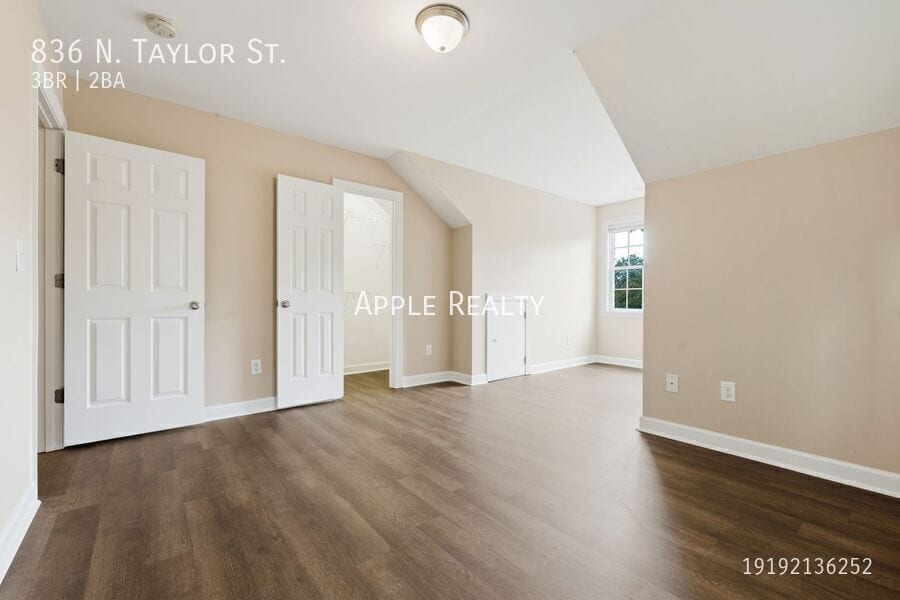 Building Photo - 836 N Taylor St