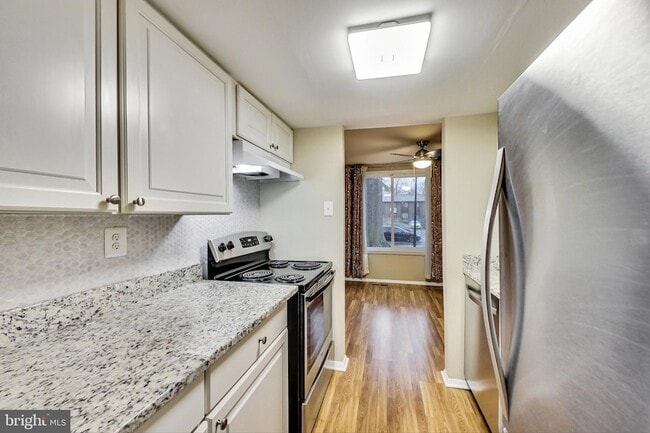 Building Photo - 6510 Overheart Ln