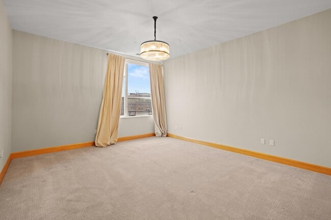 Building Photo - 1111 N Marshall St