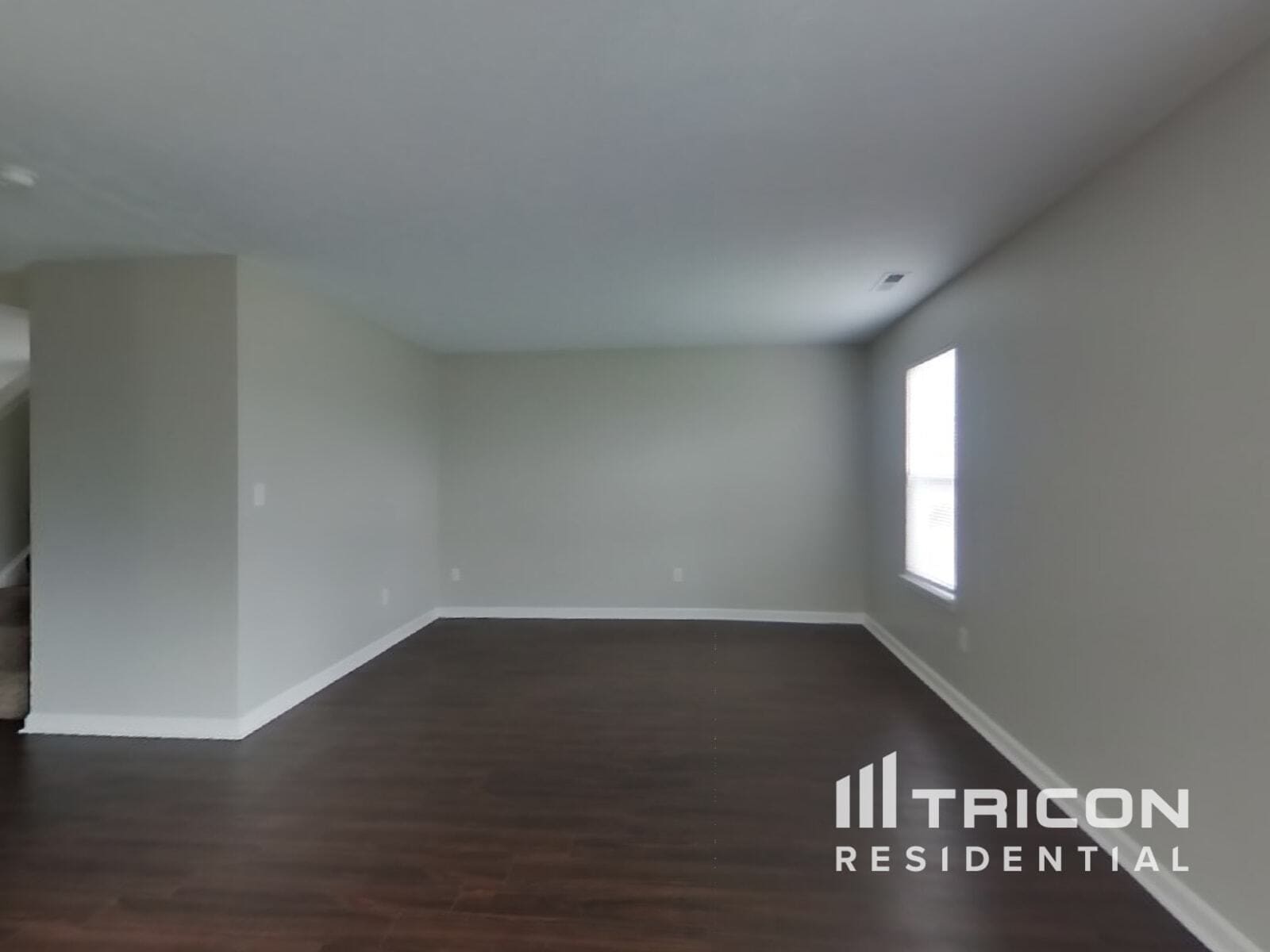 Building Photo - 1621 Bridgecreek Crossing