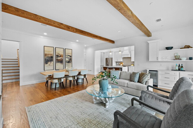 Building Photo - 1500 Match Point Ln