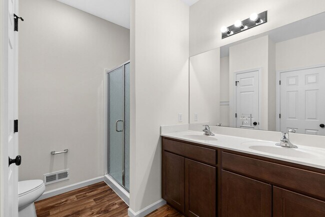Building Photo - 297 Osprey Ct