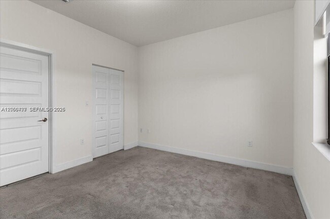 Building Photo - 8031 NW 104th Ave