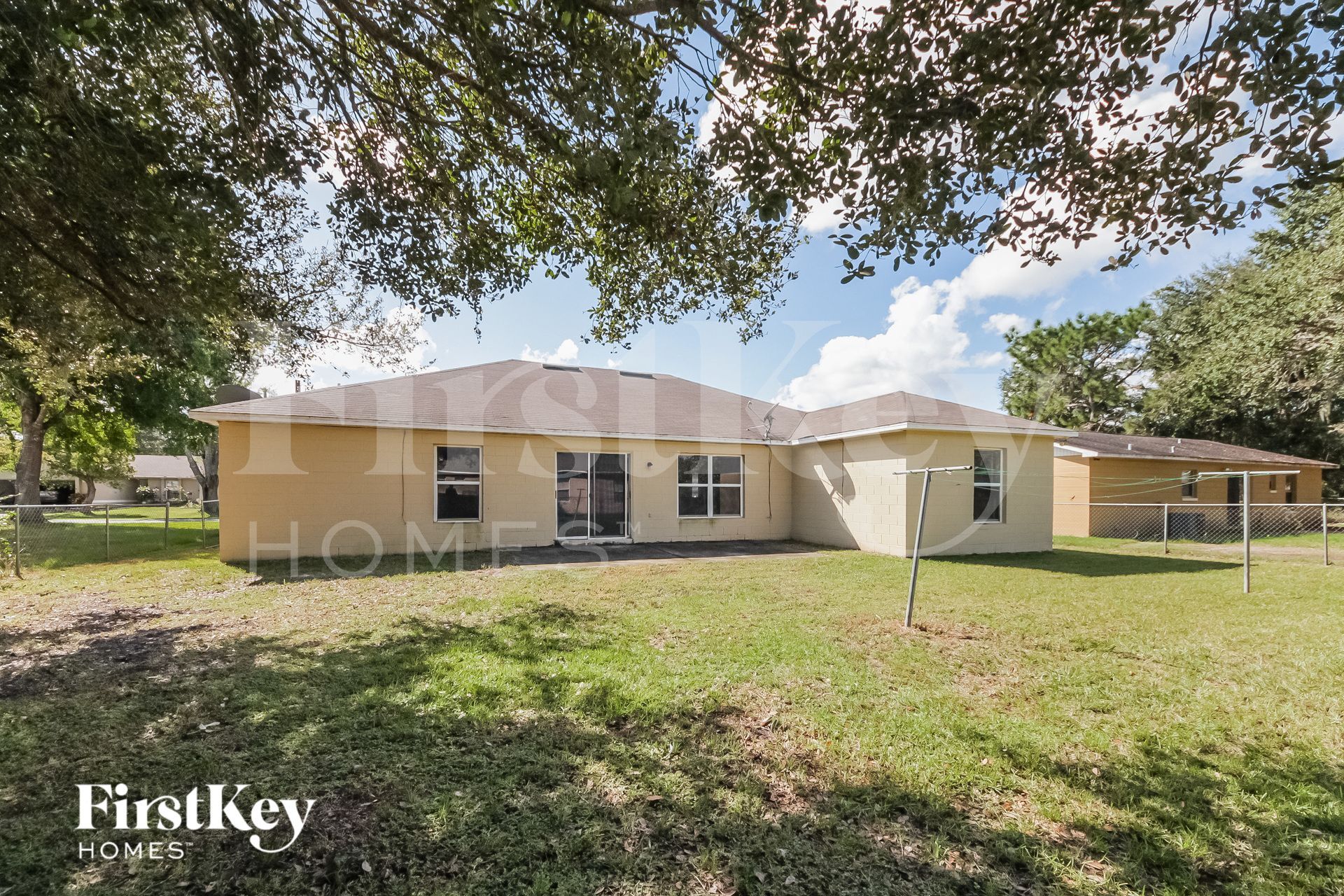 Building Photo - 917 Delano Ct