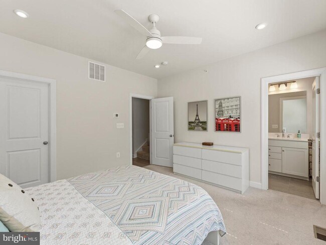 Building Photo - 2841 Hokie Ln