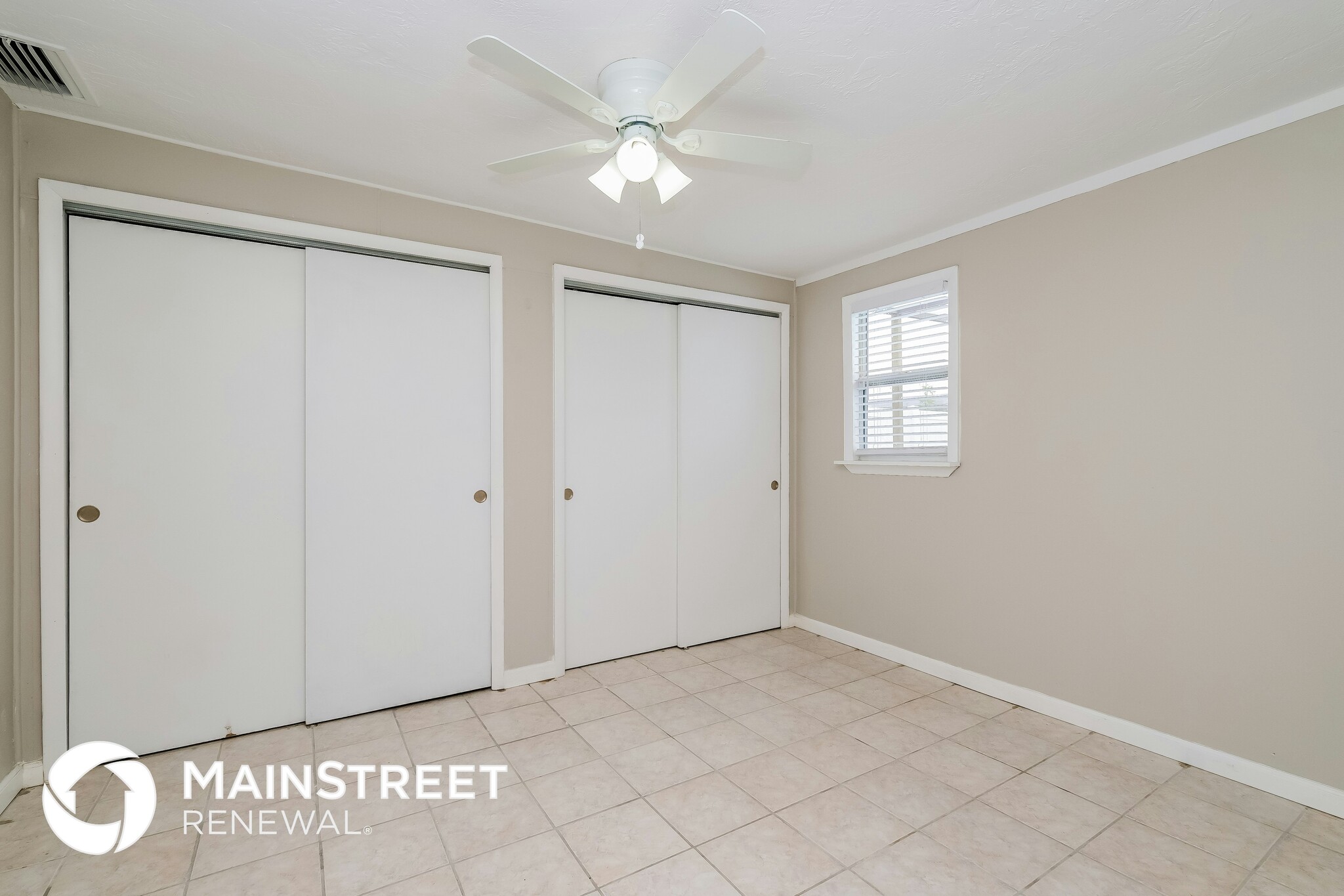 Building Photo - 3506 Blackhawk Dr