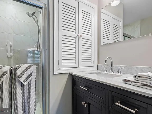 Building Photo - 114 Neyland Ct