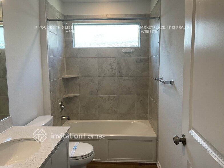 Building Photo - 10537 Steinbeck Dr