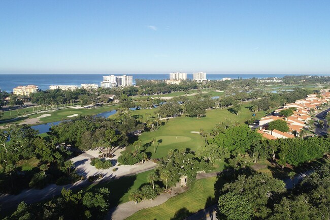 Building Photo - 1930 Harbourside Dr
