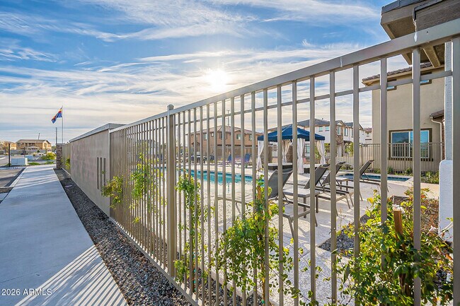 Building Photo - 4100 S Pinelake Way