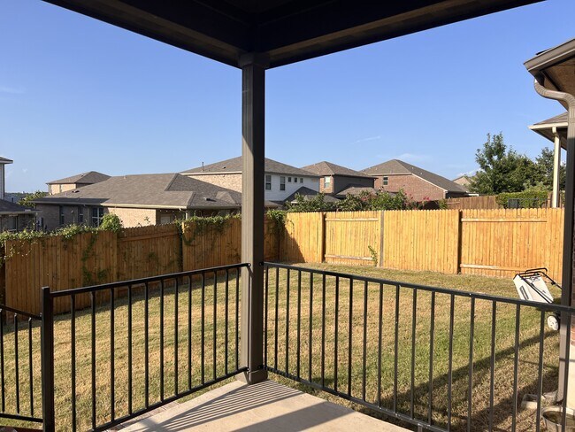 Building Photo - 1513 Carlene Pruett St