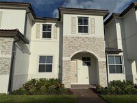 Building Photo - 2844 SE 26th Ter