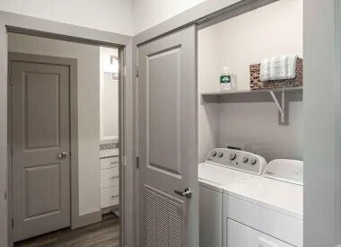 Building Photo - 13958 Cottingham Rd