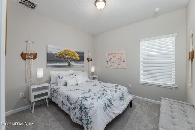 Building Photo - 350 Brookgreen Wy