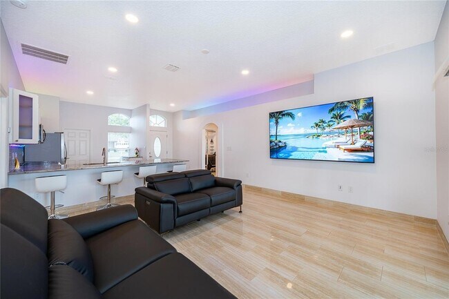 Building Photo - 1649 Lake Villa Dr