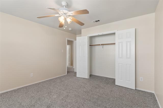 Building Photo - 308 Laurel Ln