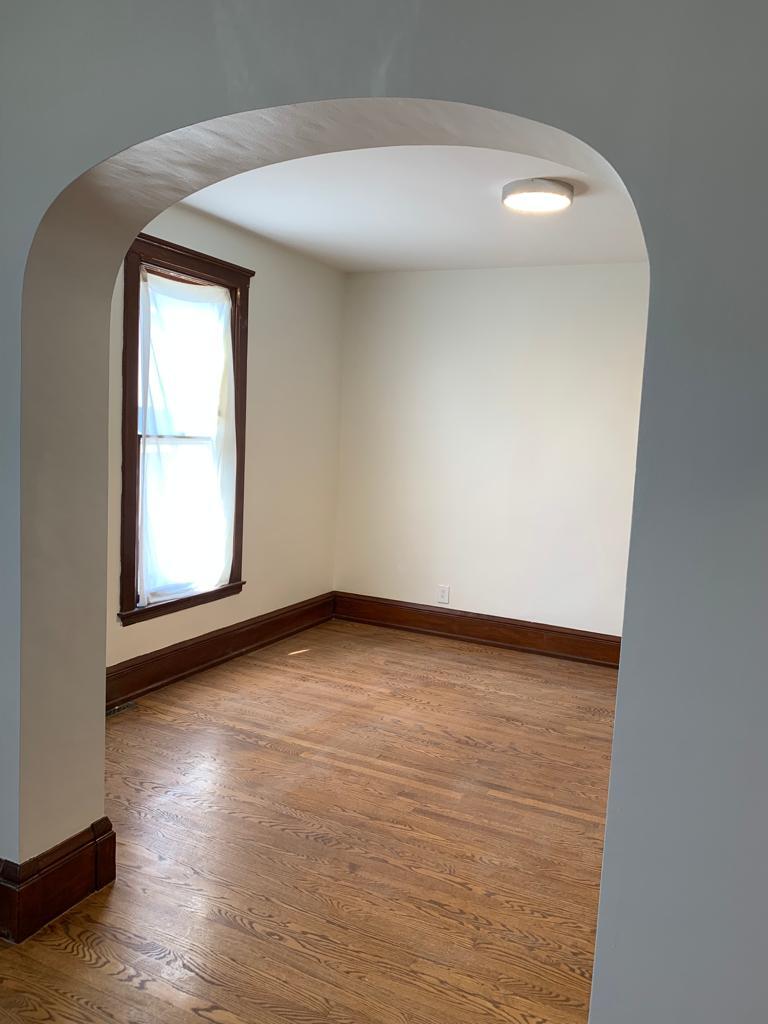 Dining room - 23 W Franklin Ave