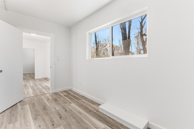 Building Photo - 15 Highland Ave