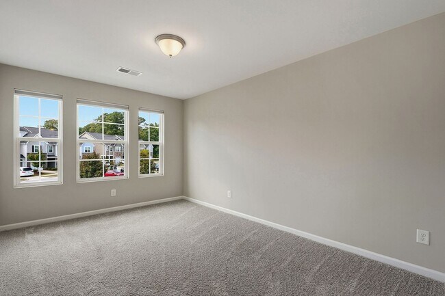 Building Photo - 1173 Little Gem Ln