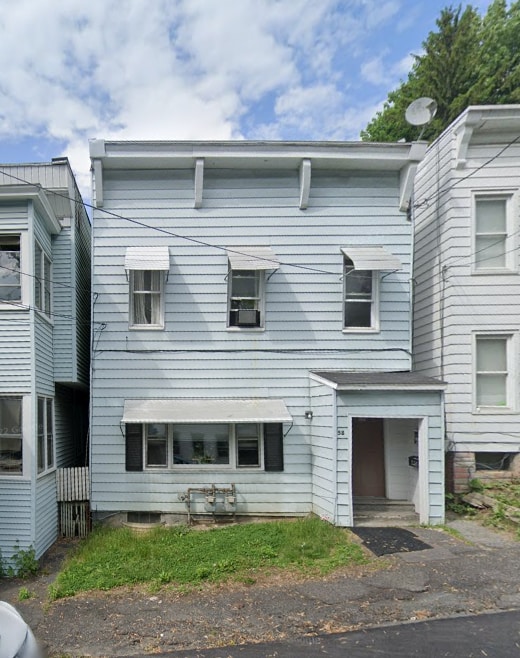 Building Photo - 58 Mann Ave