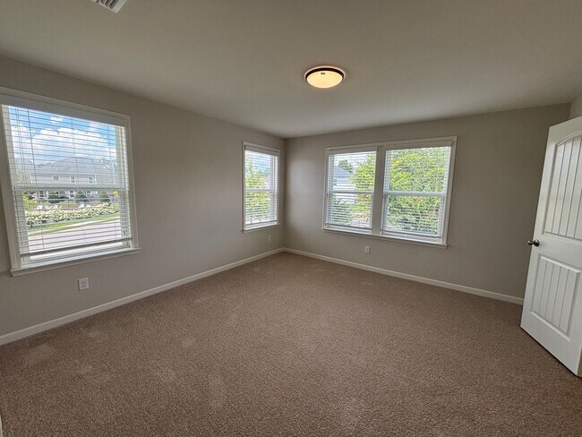 Building Photo - 3240 Brookberry Ln