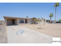 Building Photo - Live the Arizona Dream in This Beautifully...