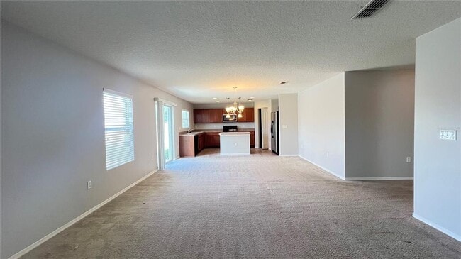 Building Photo - 13609 Laranja St