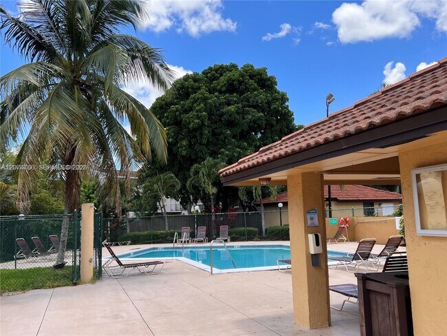 Building Photo - 15600 SW 80th St