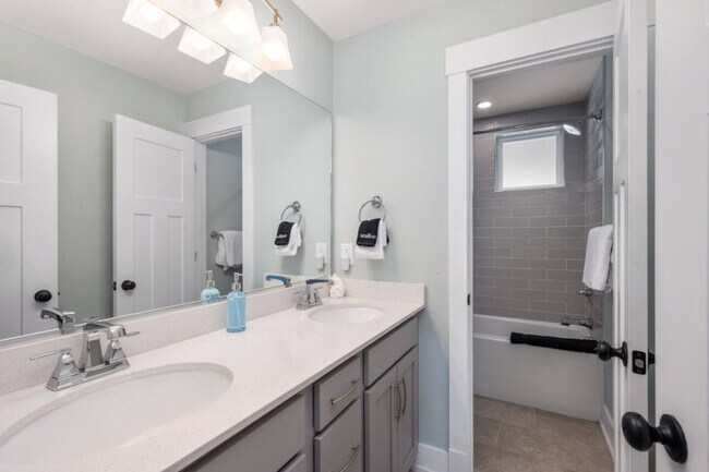 Building Photo - 983 Cruz Bay Ln