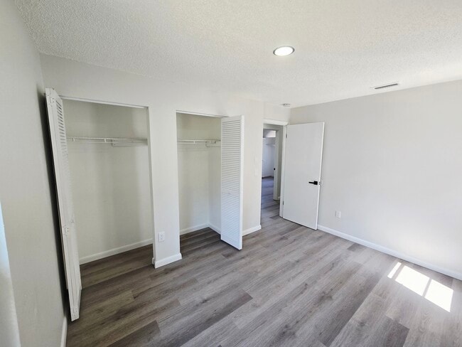 Building Photo - 843 42nd St S