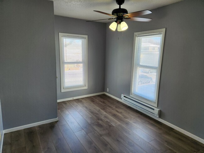 Building Photo - pp924