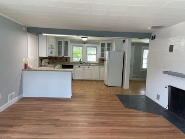 Interior Photo - 58 Lebanon St.