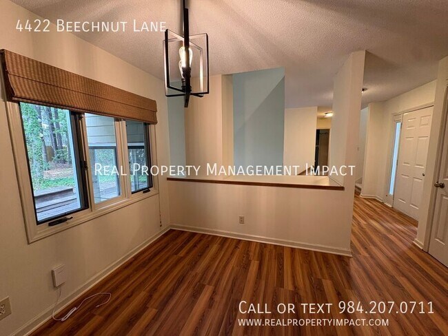 Building Photo - 4422 Beechnut Ln