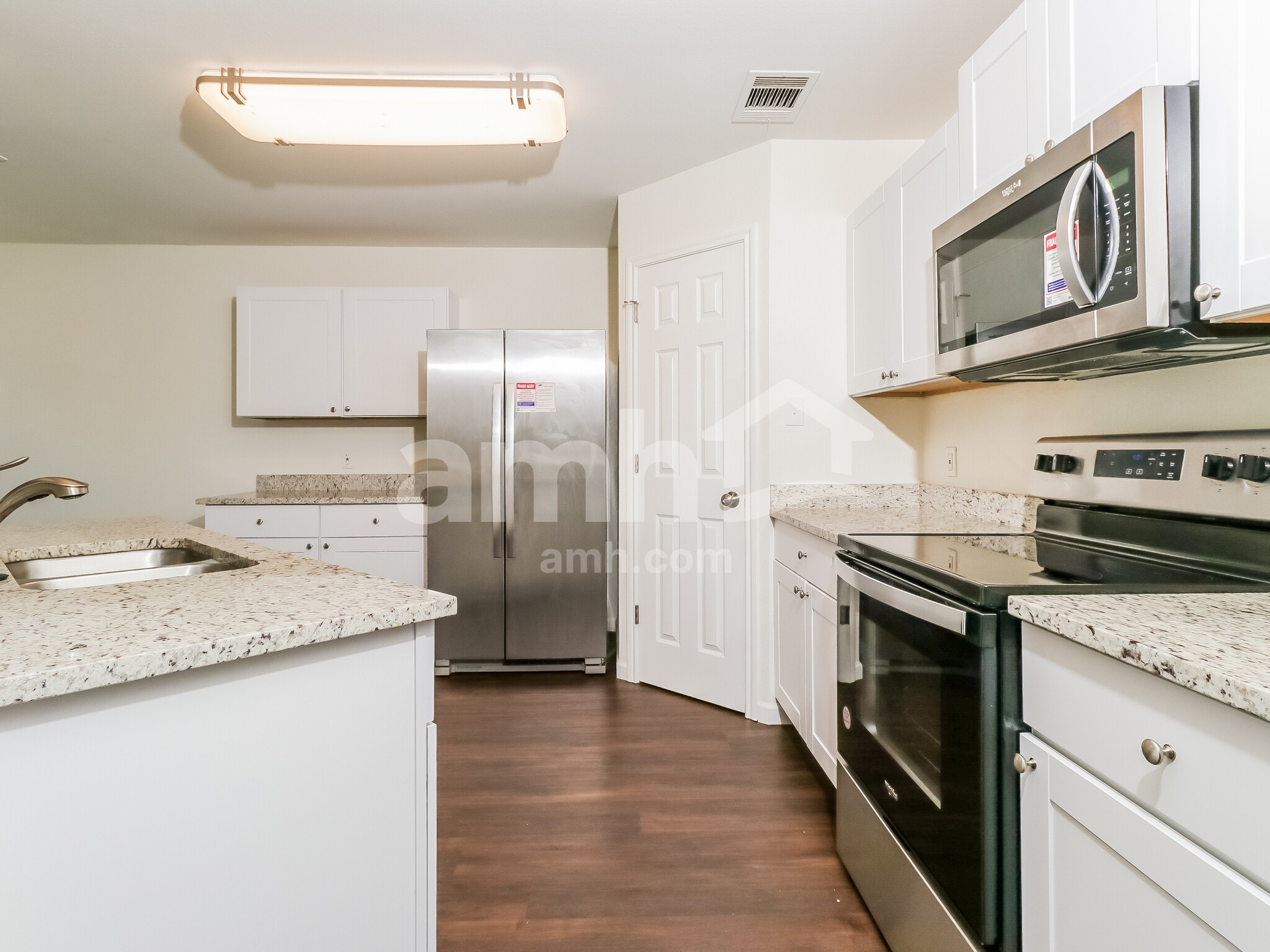 Building Photo - 118 Rinehardt St