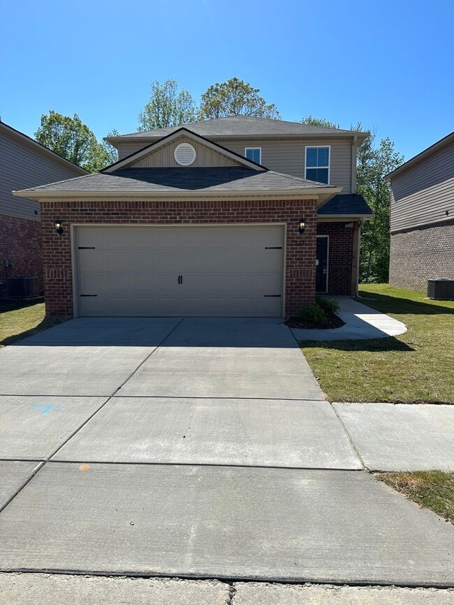Building Photo - AVAILABLE NOW — Spacious 3-Bedroom | 2.5-Bath Home in Cullman