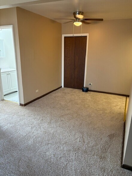 Primary Photo - 647 N Carroll Pky
