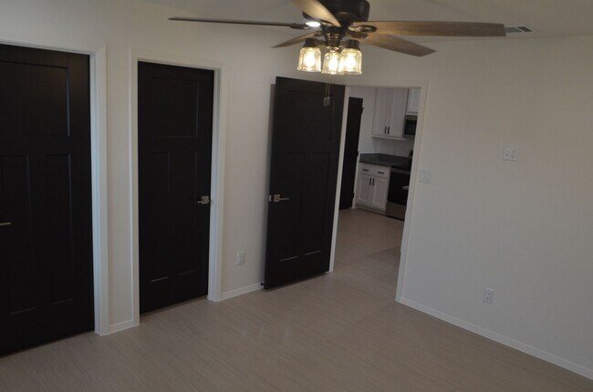 Building Photo - 1438 Walker Pl Blvd