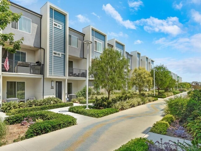 Building Photo - 1824 Liquid Ln