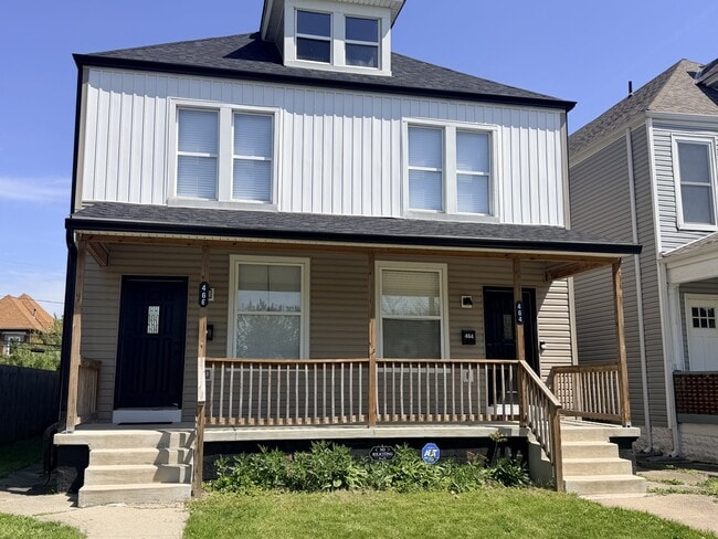 Building Photo - 464-466-466 N Garfield Ave