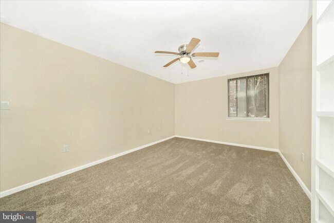 Building Photo - 6711 Park Heights Ave