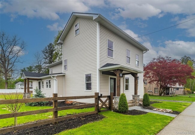 Building Photo - 4407 Albany Post Rd