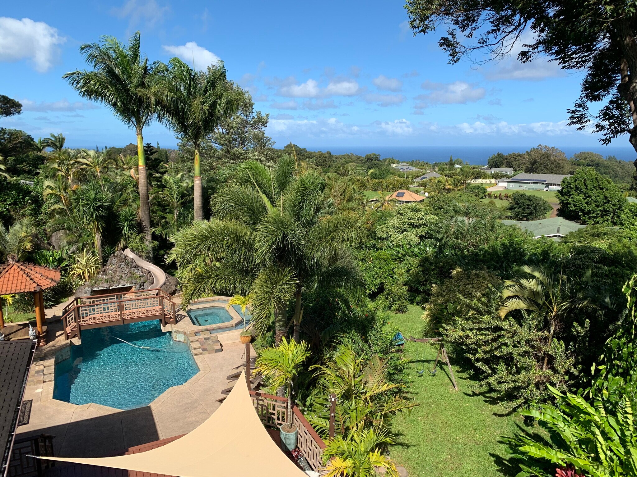 Building Photo - 1073 Nanihoku Pl
