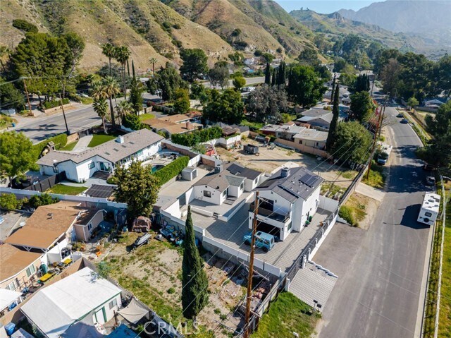 Building Photo - 9813 Foothill Blvd