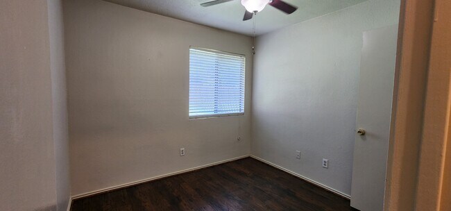 Building Photo - 715 San Mario Ct