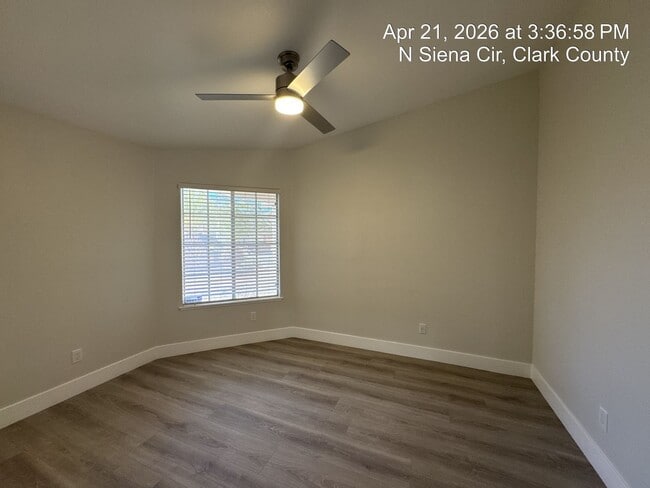 Building Photo - Remodeled Single Story, 4 Bedroom Home in Desert Shores