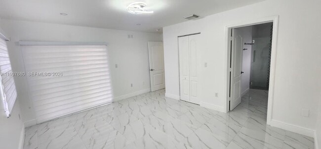 Building Photo - 11243 SW 245th St