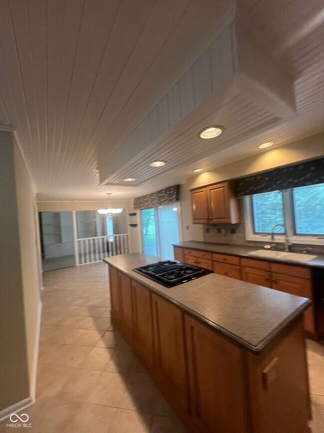 Building Photo - 12748 Limberlost Dr