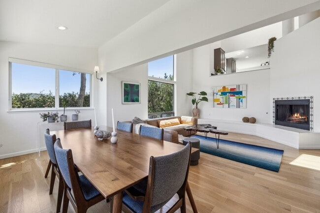 Building Photo - 85 Ridge Rd